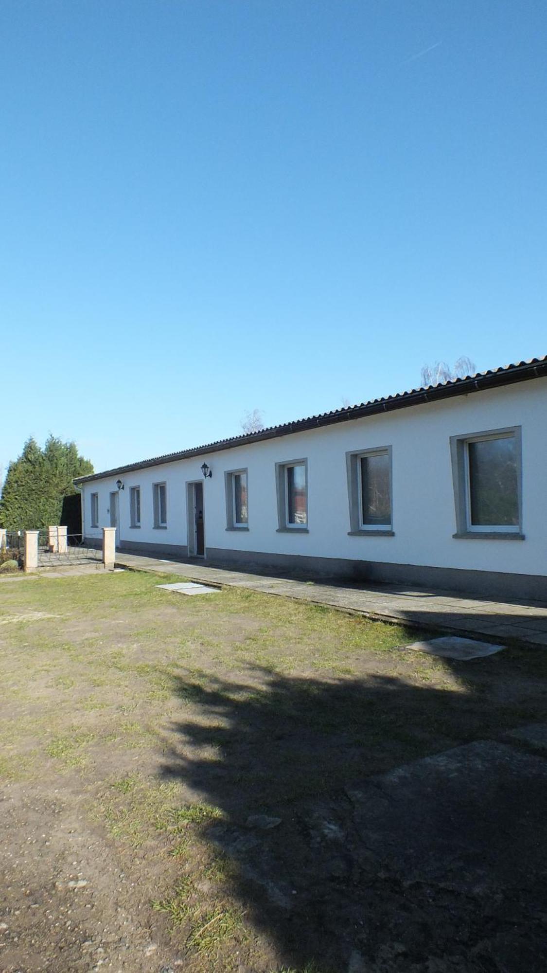 Einzelzimmer Mit Gemeinschaftsbad Pruchten Exterior foto
