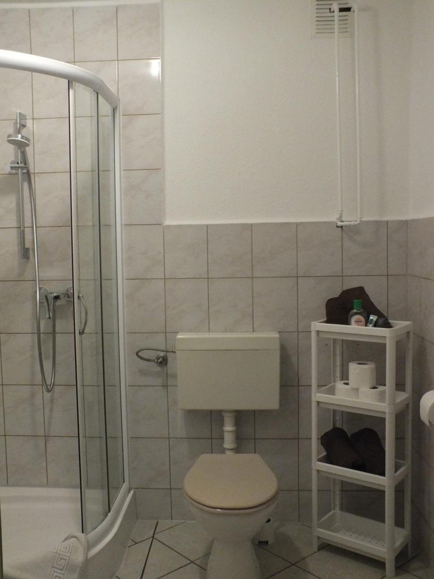 Einzelzimmer Mit Gemeinschaftsbad Pruchten Exterior foto